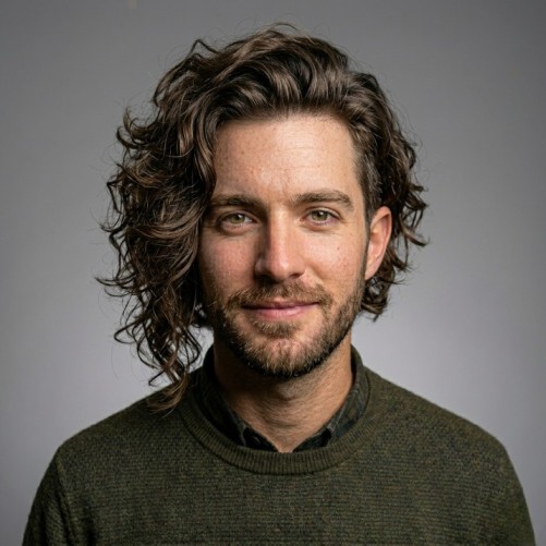 Asymmetrical medium haircut for men with uneven lengths and modern edge